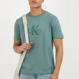 Calvin Klein Jeans Green Cotton Regular Fit Logo Printed T-Shirt image 5