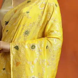 Jaipur Kurti Yellow Woven Saree With Unstitched Blouse image 5