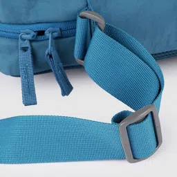 Wildcraft Unisex Blue Solid Messenger Bag image 2