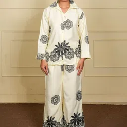 FashionTownie Embroidered Round Neck Shirt & Trousers Co-Ords-picture-14