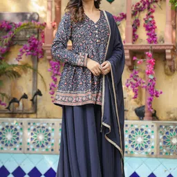 AARAAS Women Floral Printed Tiered Velvet Kurta with Sharara & With Dupatta image 4