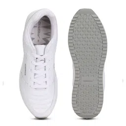 Goldstar Men Running Non-Marking Lace-up Shoes image 4