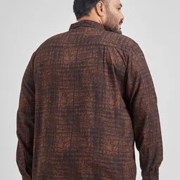 HIGHLANDER Men Plus Size Slim Fit Abstract Printed Spread Collar Casual Shirt image 4