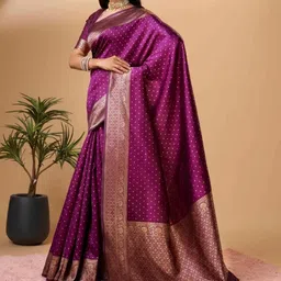 Snofi Creation Ethnic Motifs Woven Design Zari Kanjeevaram Saree image 3