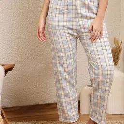 NEUDIS Women Checked Lounge Pants-image-35