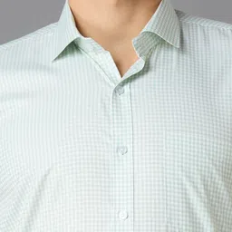 MARK & ALBERT Men India Slim Fit Spread Collar Micro Checked Cotton Formal Shirt image 3