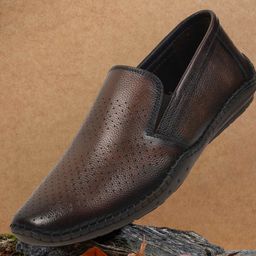 Metro Men Leather Slip-On Sneakers-picture-24