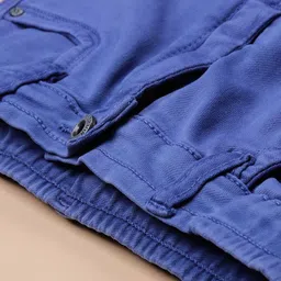 V-Mart Boys Regular Fit Mid-Rise Light Fade Stretchable Cargo Jeans image 2