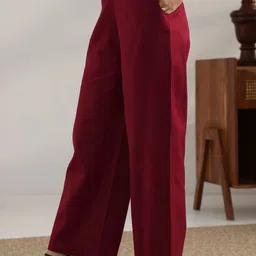 Libas Women Embroidered Regular Thread Work Kurta with Palazzos image 3