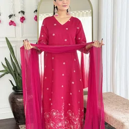 GoSriKi GFloral Embroidered Thread Work Kurta with Palazzos & Dupatta image 4