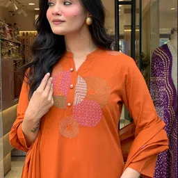 KALINI Women Embroidered Regular Kurta & Trousers With Dupatta image 2