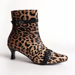 Street Style Store Women Pointed Toe Printed Kitten Heeled Boots With Buckle image 3