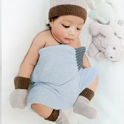 Bharatasya Kids Self Design Pure Cotton Beanie with Socks & Mitten image 2