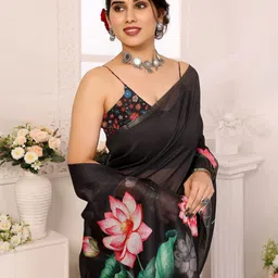 Moda Rapido Floral Zari Saree image 5
