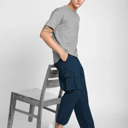 Beyoung Men Original Wrinkle Free Cargos Trousers image 3