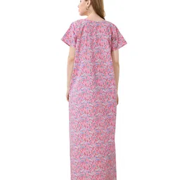 Piu Cotton Woven Half Sleeves Floral Printed Plus Size Maternity Nighty With Nursing Access - Pink image 3