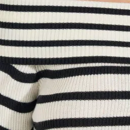 Styli Women Striped Off-Shoulder Crop Pullover Sweaters image 2
