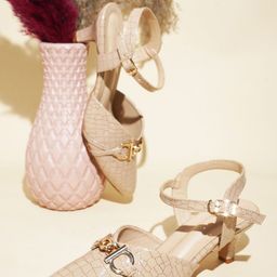 Froh Feet Women Textured Kitten Mules-picture-32