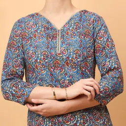 NEESH Floral Print Crepe Crop Top image 2