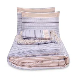 Crest Innovative Lives White & Grey Striped Microfiber Heavy Winter 400 GSM Double Bed Comforter image 3