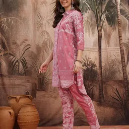 Sangria Ethnic Motifs Print Regular Pure Cotton Kurta with Trousers image 3