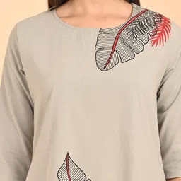 Marcia Women Floral Printed Regular Pure Cotton Kurta with Trousers image 2