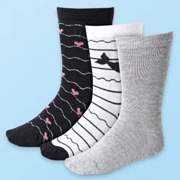 Cute Walk by Babyhug Cotton Lycra Knit Anti-bacterial Socks Solid Whale & Heart Design Pack of 3 - Black Gray & White-picture-24