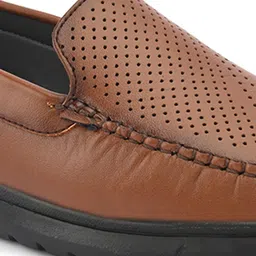 BIZORA Men Slip-On Loafers image 5