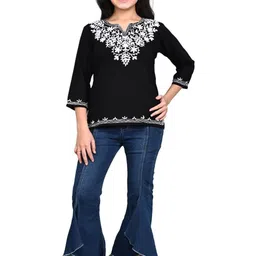 BlueWears Floral Embroidered V-Neck Kurti-picture-16