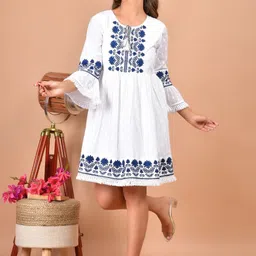 KALPARUN Floral Embroidered Flared Sleeve A-Line Dress image 3