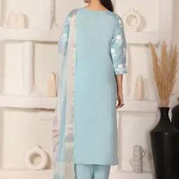 all about you Floral Yoke Design V-Neck Chikankari Kurta With Trousers & Dupatta image 5