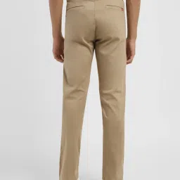 levi's Men's 513 Khaki Slim Fit Chinos image 4