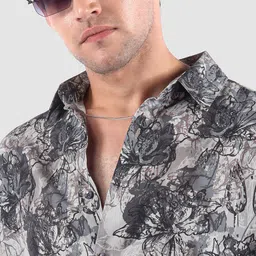 Beyoung Men Abstract Flower Printed Regular Fit Casual Shirt image 4
