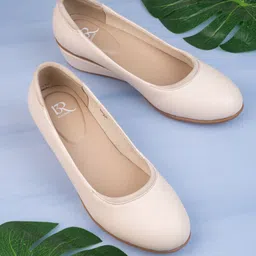 13 Reasons Women Textured Wedge Heels Pumps-image-8