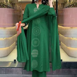 Aaghnya Geometric Printed Notch Neck Straight Kurta With Trousers And Dupatta-picture-28