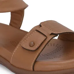 karaddi Women Flats Sandal image 5