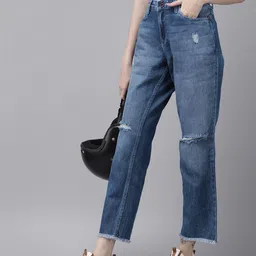 Roadster Women Straight Fit Mildly Distressed Light Fade Jeans-image-83
