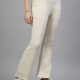 Style Quotient Women Flared High-Rise Stretchable Jeans image 4