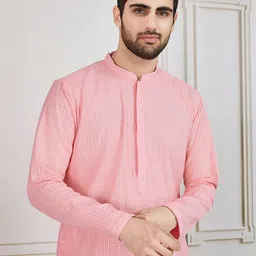 House of Pataudi Embroidered Cotton Straight Kurta image 4
