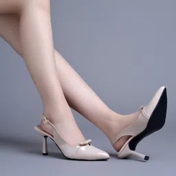 Shoetopia Bow Applique Detailed With Buckle Closure Block Heel Sandals - Beige-image-50