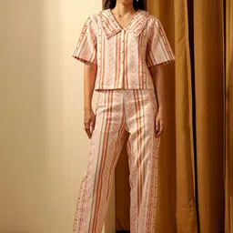 Muvazo Kutch-Karigari Shirt With Trouser Co-Ords-image-45