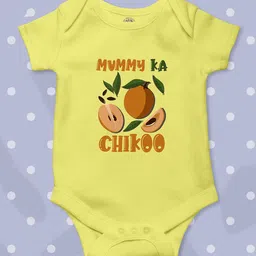 THE PRINT PLATTER Infants Mummy Ka Chikoo Printed Envelope Neck Cotton Bodysuit-picture-15
