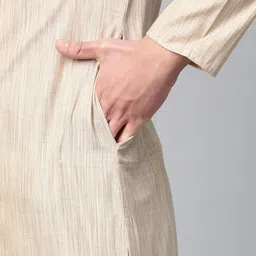 Manthan Men Beige Woven Design Mandarin Collar kurta image 3