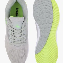 Trenz Men Mesh Running Shoes image 3