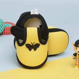 Neska Moda Butterfly Patch Detailed Velcro Closure Booties - Yellow & Black image 5