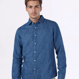 Celio Men Classic Fit Solid Spread Collar Casual Shirt image 3