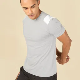 CULT Performance Rotator T-shirt-picture-10