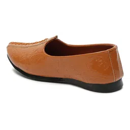 Tiny Bugs Paisley Designed Slip On Ethnic Wear Mojaris - Tan Brown image 4