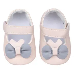 Baby Moo Bow Applique Ballerinas - Cream image 3