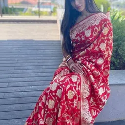 CaniBani Floral Zari Silk Blend Handloom Banarasi Saree image 4